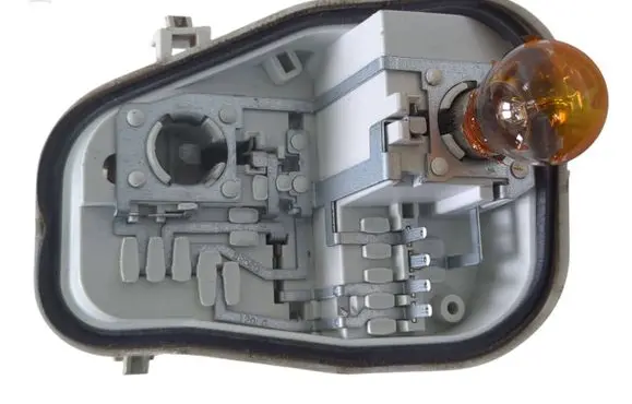 Audi A6 S6 C6 4F Tail light bulb cover holder 4F9945221C