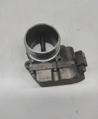 Audi A6 S6 C6 4F Throttle valve 4F0145950C