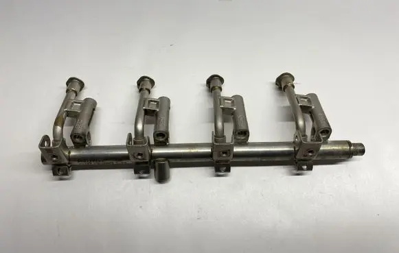 Ford Fusion Fuel main line pipe DS7G9H487DA