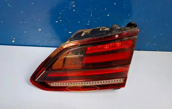 Volkswagen Arteon Tailgate rear/tail lights 3G8945308N 81730203
