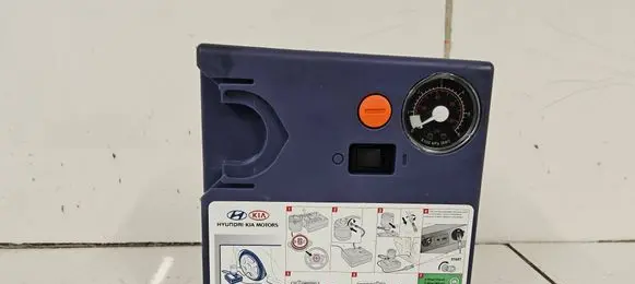 Hyundai i20 (GB IB) Tire air pump compressor 52933C8900