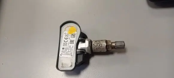 Mercedes-Benz GLC C253 Tire pressure sensor 2546AGG4T 078271708001