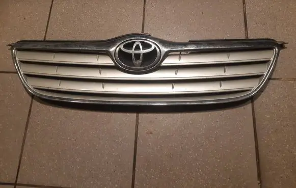 Toyota Corolla E120 E130 Front grill 5311402060 5310002110