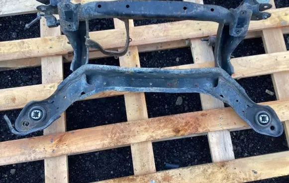 Volvo V70 Rear subframe 