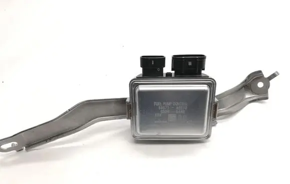 Toyota RAV 4 (XA50) Fuel injection pump control unit/module 8957148010