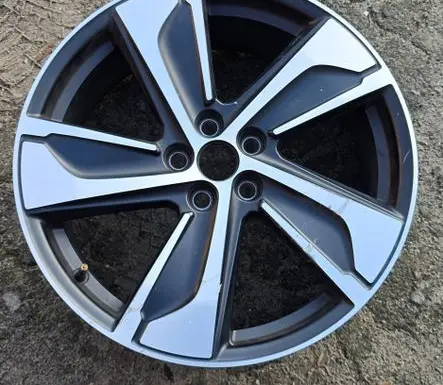 Ford Puma R19 alloy rim L1TCC1a