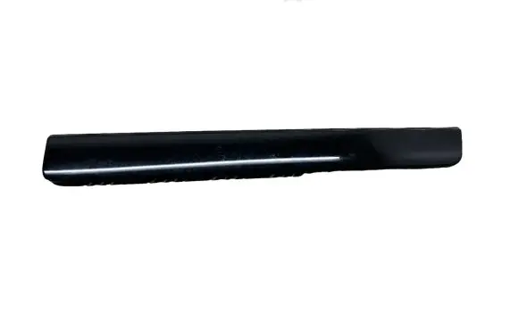 Volkswagen Touareg I Front door trim bar 7L6853074