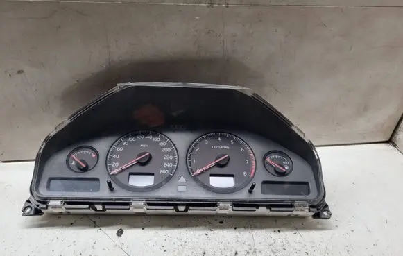 Volvo V70 Speedometer (instrument cluster) 8637993 69294620T