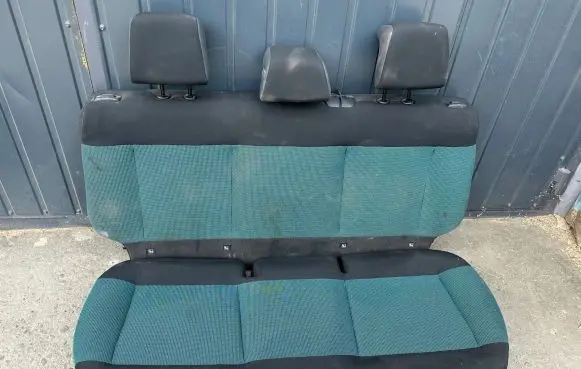 Citroen C4 Cactus Rear seat 