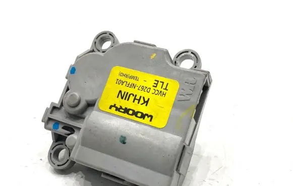 Hyundai Tucson TL Air flap motor/actuator D267NFFLA01