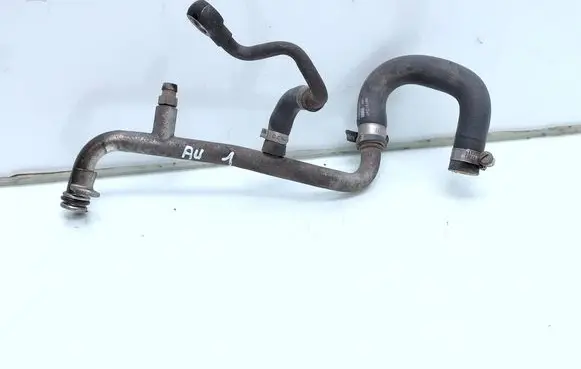 Volvo S80 Engine coolant pipe/hose 30751747 30751749