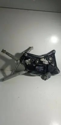 BMW 7 E32 Rear door window regulator motor 0130821241 680185346000
