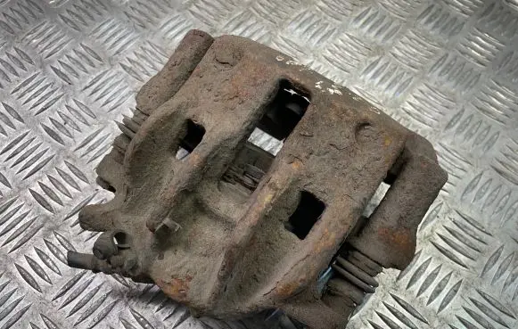 Peugeot 607 Front brake caliper