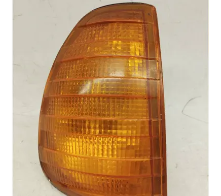 Mercedes-Benz W123 Front indicator light 0008200521 A0008200521 HELLA