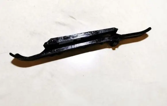 Opel Omega B1 Slide rail for timing chain 2243949