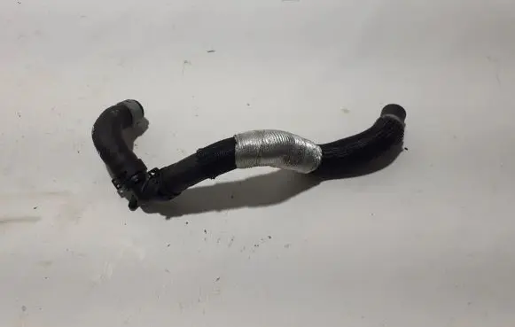 Renault Captur II Engine coolant pipe/hose 924106350R