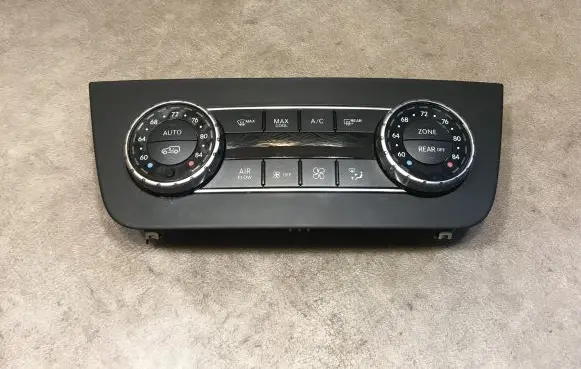Mercedes-Benz GL X166 Interior fan control switch A1669007408