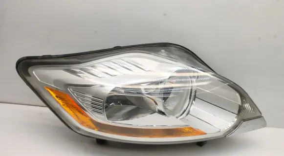 Ford Kuga I Headlight/headlamp 8V4113W029BF