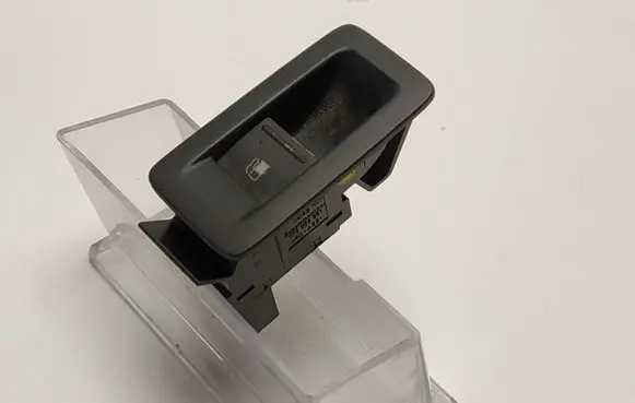 Volkswagen Touran I Fuel tank opening switch 1T0959551