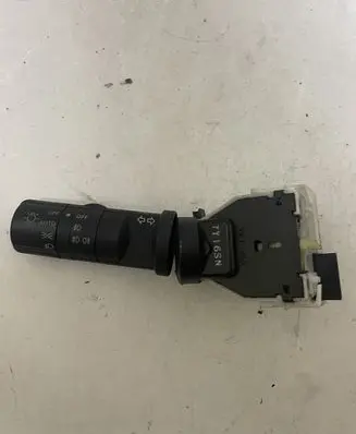 Nissan Qashqai Indicator stalk 7Y16SN