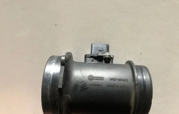 Audi A6 S6 C6 4F Mass air flow meter
