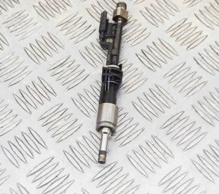 BMW 3 E92 E93 Fuel injector 7568607 0261500063