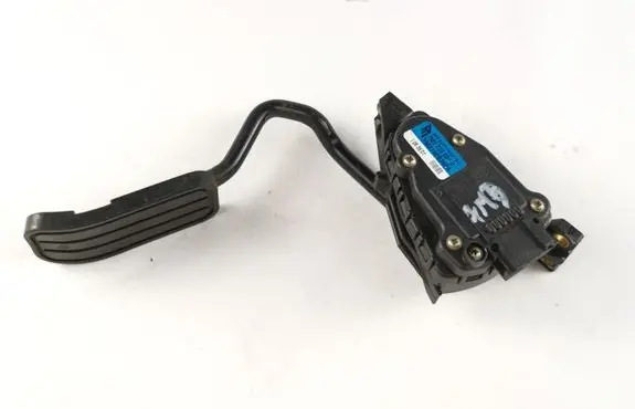 Ford Galaxy Accelerator throttle pedal 7M3723507B YM219F836FA