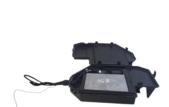 Audi A6 S6 C6 4F Bluetooth control unit module 4E0862335 4F0035613 4F0035733D