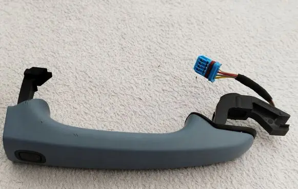 Jaguar XF Loading door exterior handle/bracket 30753786