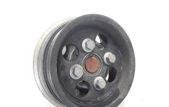 Volvo V60 Power steering pump 31258133