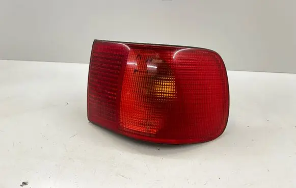 Audi A8 S8 D2 4D Rear/tail lights R292902 292902