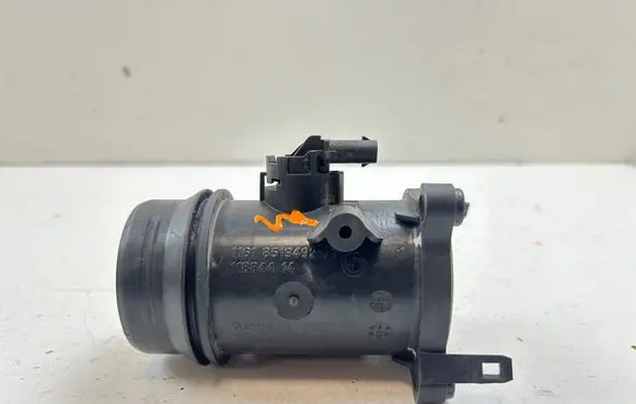 BMW 3 F30 F35 F31 Mass air flow meter 8519492