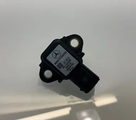 Mercedes-Benz E W211 Air pressure sensor A0041538428 4163 12233209