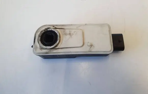 Tesla Model 3 Sensor T78819BA 19015326040 131688800032