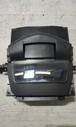 Mazda 3 III Screen/display/small screen 4B62S55HU0