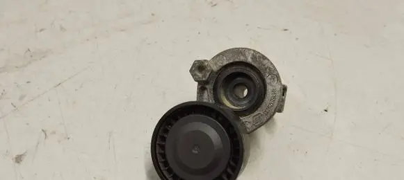Mercedes-Benz A W177 Generator/alternator belt tensioner 117504048r