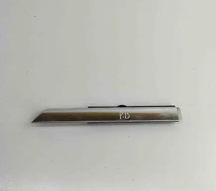 BMW 6 F12 F13 Door glass trim 7221310