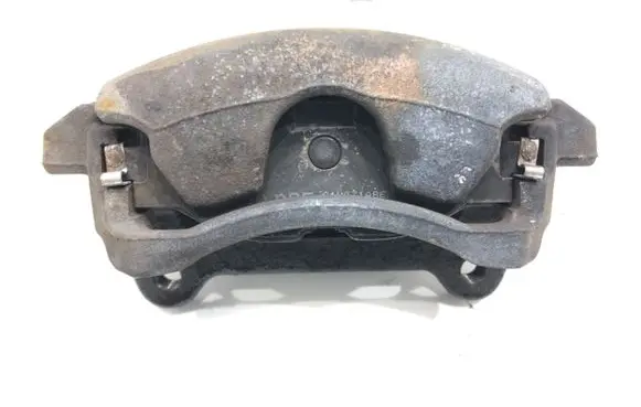 Volkswagen PASSAT B8 Front brake caliper