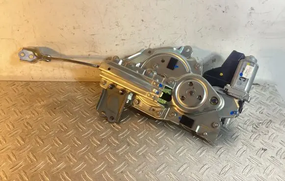 Lexus RX 450H Tailgate/trunk/boot lift motor 42711010620