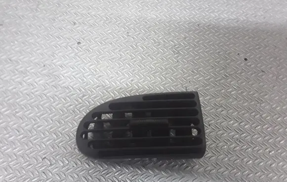 Chrysler Neon II Dashboard side air vent grill/cover trim