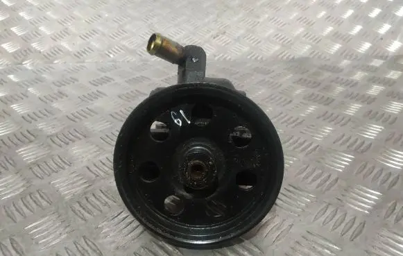 Ford Mondeo Mk III Power steering pump