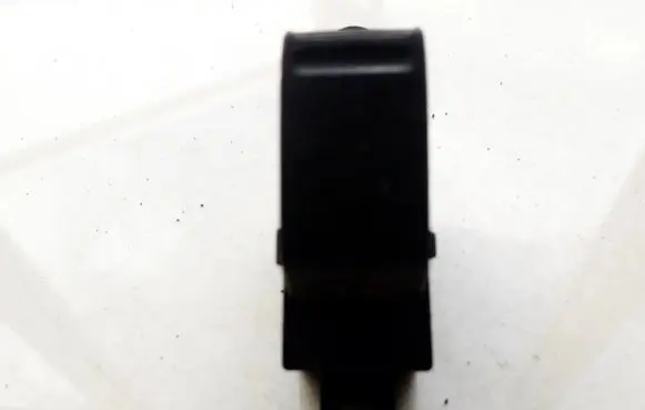 Nissan Primera Electric window control switch C8DD705N C8D-D705N