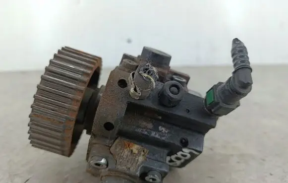 Fiat Bravo Fuel injection high pressure pump 