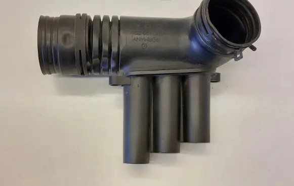 Volkswagen Golf VII Air intake duct part 04E129651C