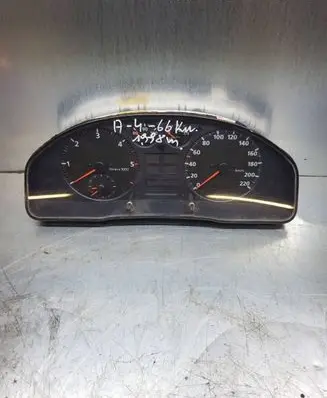 Audi A4 S4 B5 8D Speedometer (instrument cluster)