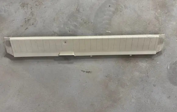 Mercedes-Benz B W245 Trunk/boot sill cover protection A1696902030 90010003