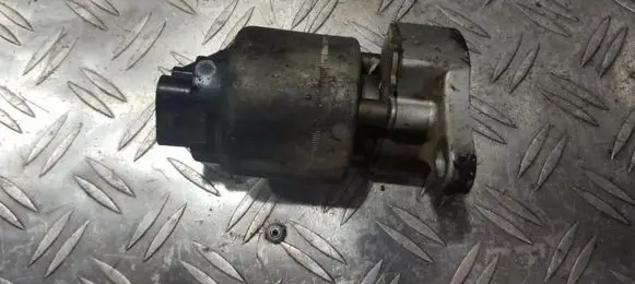 Opel Vectra B EGR valve 95232 23851P