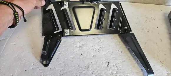 BMW 5 F10 F11 Sound amplifier holder/bracket 75203F031