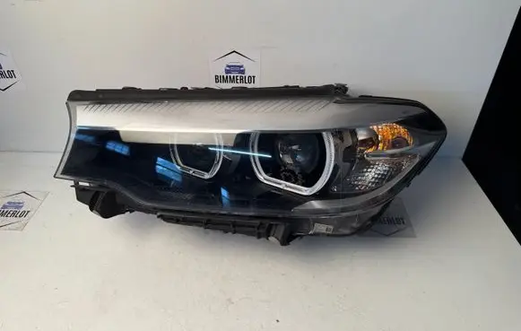 BMW 5 G30 G31 Headlight/headlamp 8499111 849911103