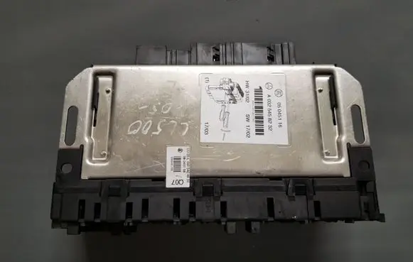 Mercedes-Benz CL C215 Fuse module A0325458232 0325458232 05045116